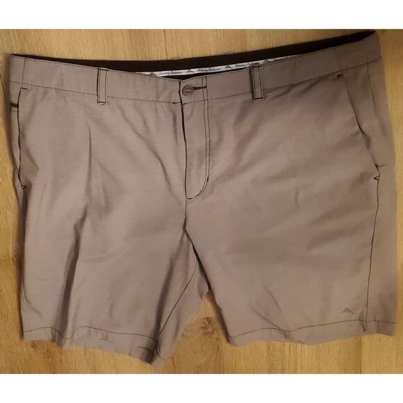 Tommy Bahama Shorts Golf Men's 42 Active Warm Grey Rib Pattern Poly/Cotton/Spndx - Picture 3 of 16